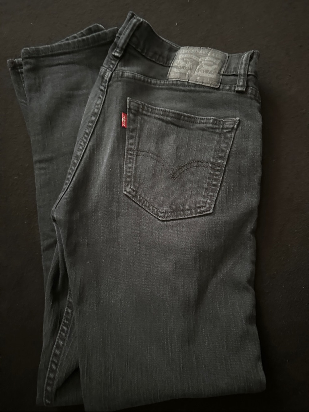 Levi's Men's Dark Gray Slim Straight Jeans